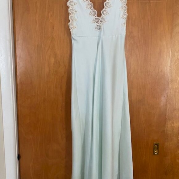 Vintage Christian Dior Nightgown - Picture 2 of 6